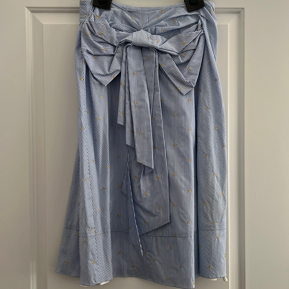 Badgley Mischka cotton bow  skirt brand new with a tag